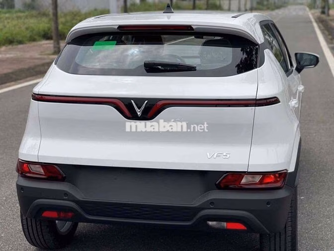 VinFast VF5 Plus 2026 Trắng Điện 0 km