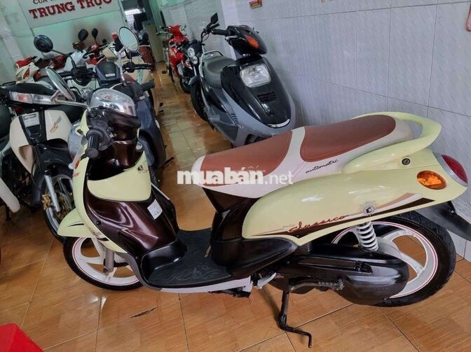 Yamaha Mio Classico Tự động Vàng kem