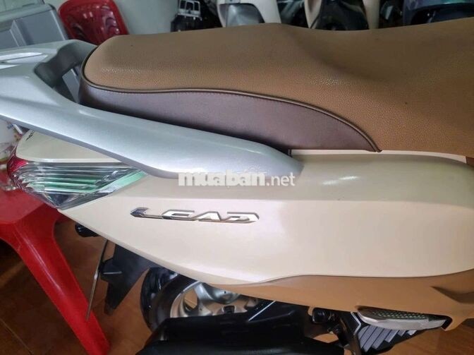 Honda Lead 2023 Vàng kem 15337 km