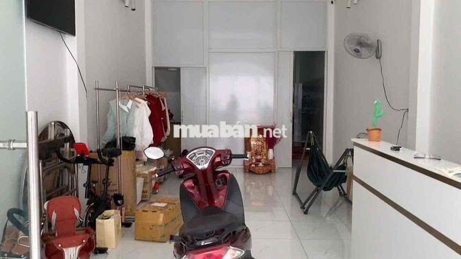 Nhà Full Nội Thất Hẻm 6M Hoà Bình_Tân Phú_DT:4 X 20 3Lầu 5PN 4WC