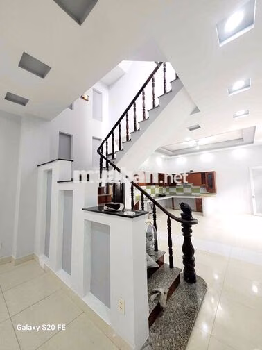 bán nhà 1806/109c huỳnh tấn phát tt nhà bè