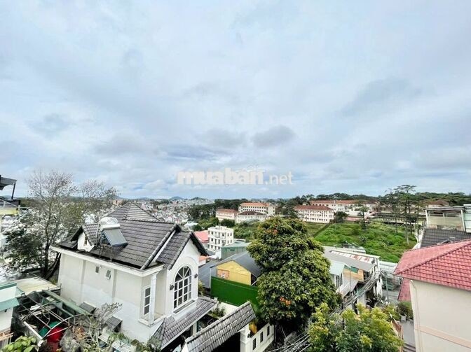 CHO THUÊ CĂN HỘ STUDIO FNT CÓ BAN CÔNG PHƯỜNG 5 GIÁ 6 TRIỆU/THÁNG