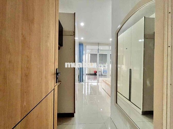 nhượng phòng ban công full nt phạm hùng bình hưng