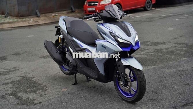 Yamaha NVX V3 SP Trắng, Xanh 500km