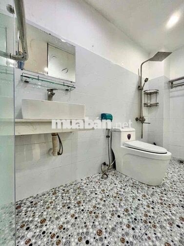 nhượng phòng ban công full nt phạm hùng bình hưng
