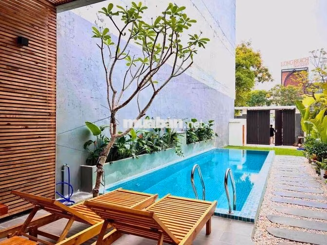 VILA HỒ BƠI KHU HỒ XUÂN HƯƠNG GẦN BIỂN