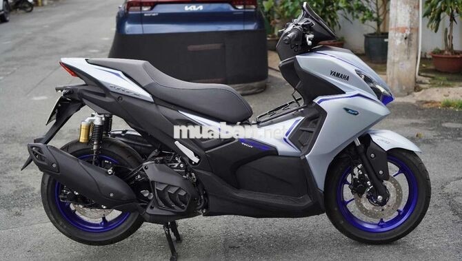 Yamaha NVX V3 SP Trắng, Xanh 500km