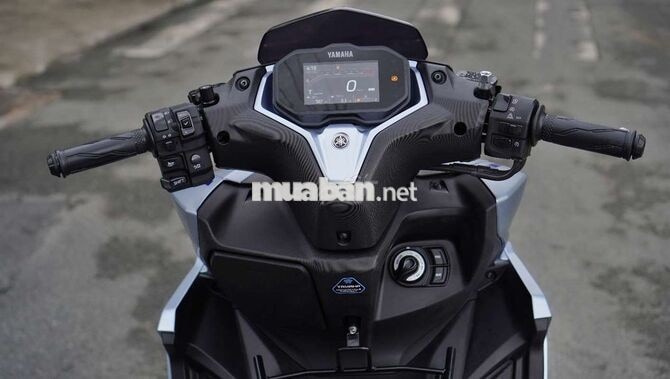 Yamaha NVX V3 SP Trắng, Xanh 500km