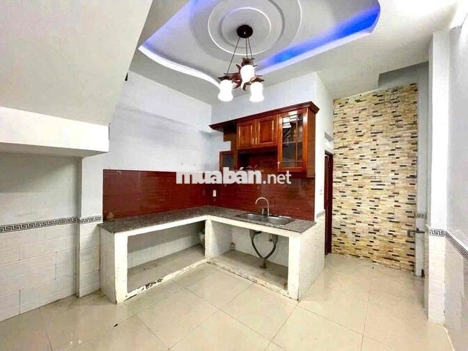 11 tr/tháng👉 Cho thuê nhà 2 Tầng, 40m2, HXH🚘 N. Quang Trung,P11 Gò Vấp