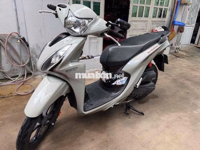 Honda Vision 2023 Xám 31992 km