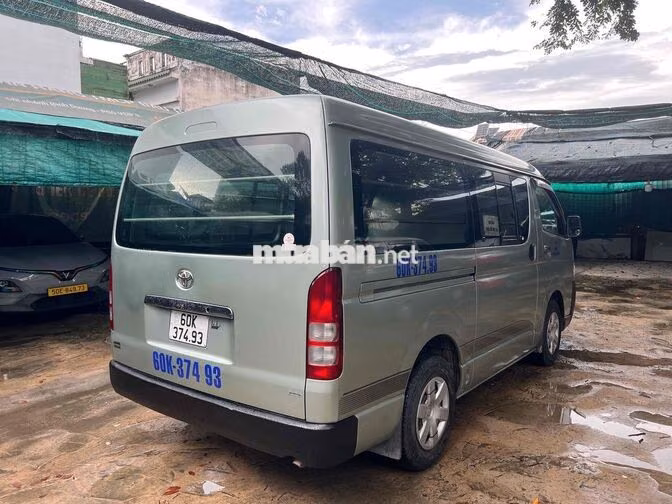 Toyota Van 2008 Dầu Xám
