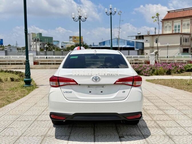 Toyota Vios 1.5G CVT 2025 Trắng Tự động 19.000 km