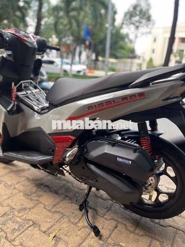 Honda Air Blade 125 ABS 2026 Trắng đỏ 600km