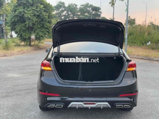 Hyundai Elantra 2017 Số sàn Đen