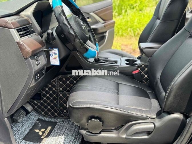 Mitsubishi Xpander 2022 7 chỗ Đen