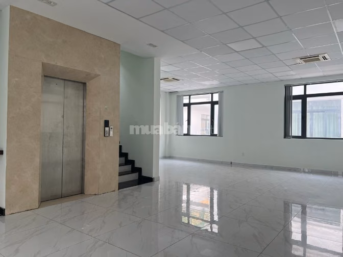 Cho thuê biệt thự văn phòng 10x20 Him Lam Kênh Tẻ giá 90T/tháng 