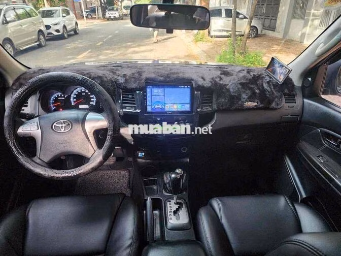 Toyota Fortuner 2014 Số tự động Đen 7 chỗ