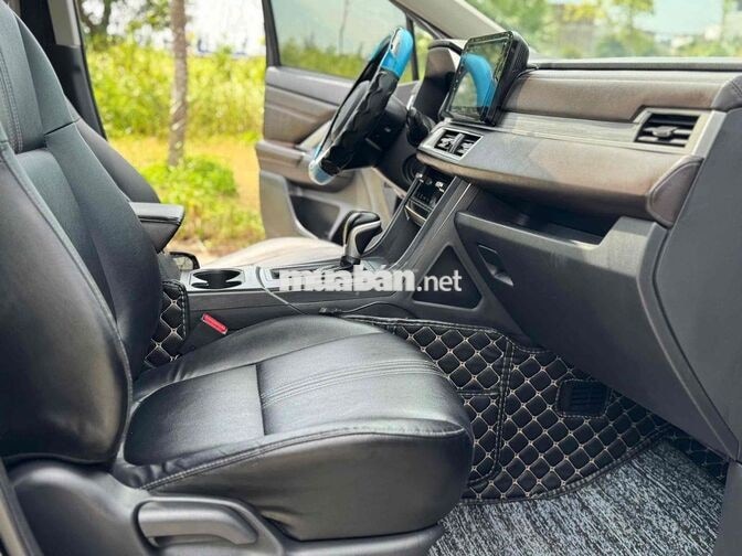 Mitsubishi Xpander 2022 7 chỗ Đen