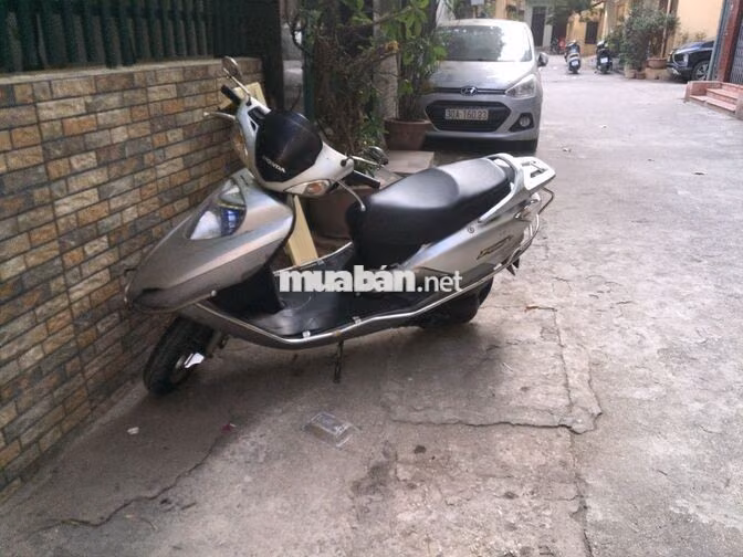 Honda FUMA SDH 125 T-23 Bạc