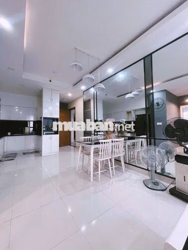 Cho Thuê CH The Park Residence 2PN2WC 11 TRIỆU FULL NT LH QUỲNH 