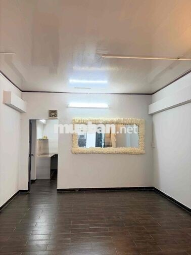 cho thuê nhà nguyên căn. dt:4x12m 1 trệt 1 lầu.Phan đăng lưu p5 PN
