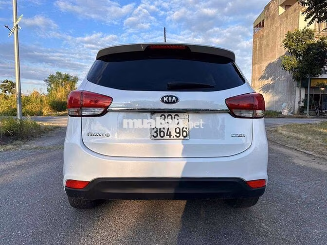 Kia Rondo 2016 Trắng Da Tự động