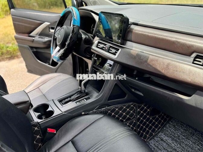 Mitsubishi Xpander 2022 7 chỗ Đen