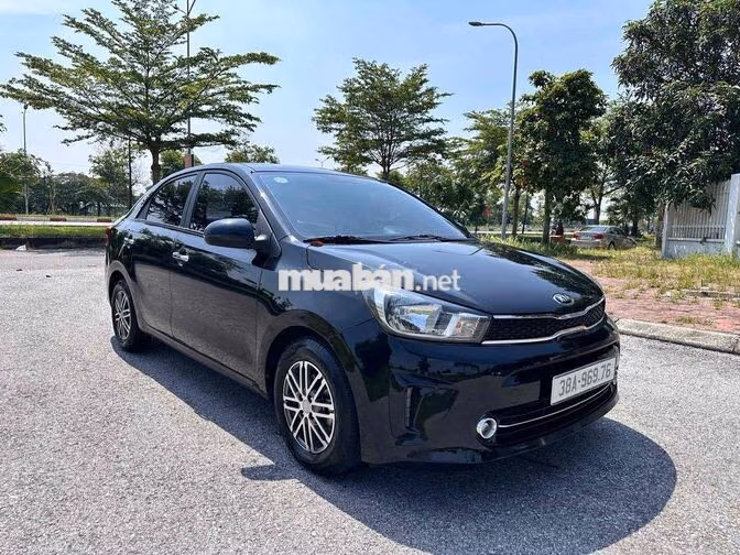 Kia Soluto Deluxe 2021 Số sàn Đen