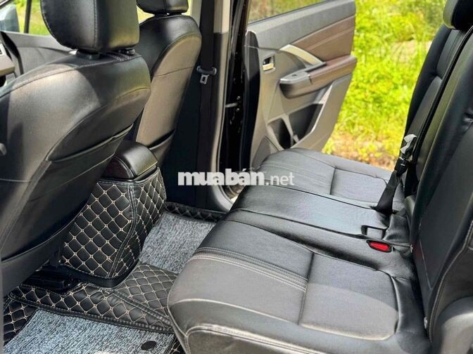 Mitsubishi Xpander 2022 7 chỗ Đen