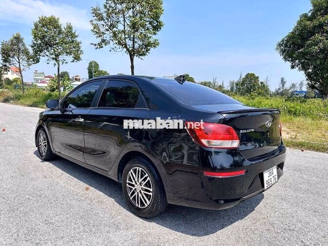 Kia Soluto Deluxe 2021 Số sàn Đen