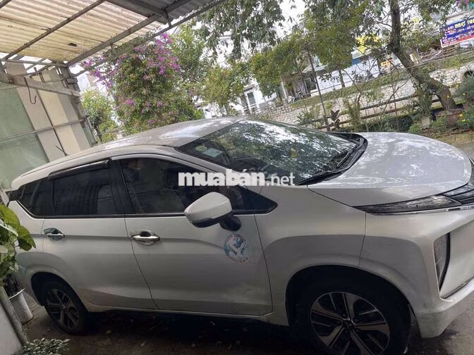 Mitsubishi Xpander 1.5 Số sàn 7 chổ 2019.