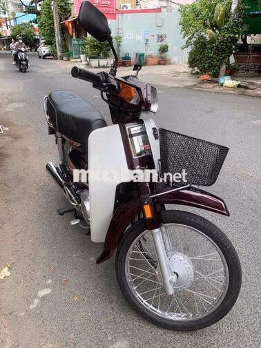 Honda Dream Thái Đỏ mận