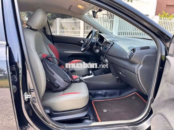 Kia Soluto Deluxe 2021 Số sàn Đen