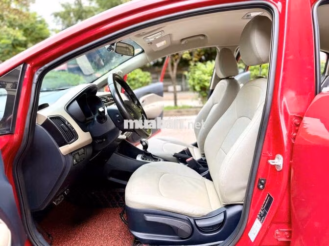 Kia Rio Sedan 2016 Tự động Đỏ Nhập khẩu