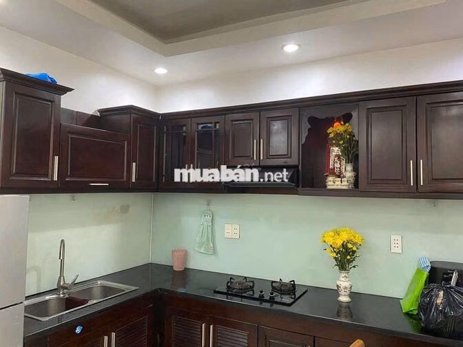 Nguyên căn hẻm ôtô 373/4x, trệt lầu, 2pn 2wc, 3.8x15m, chỉ 16tr TL