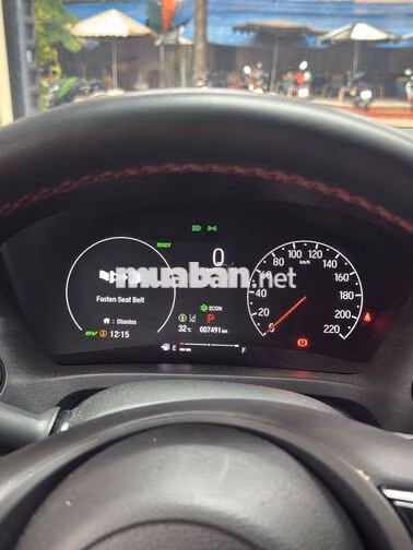 Honda HRV RS Hybrid 09/2025 Vàng Cát - 7000 km