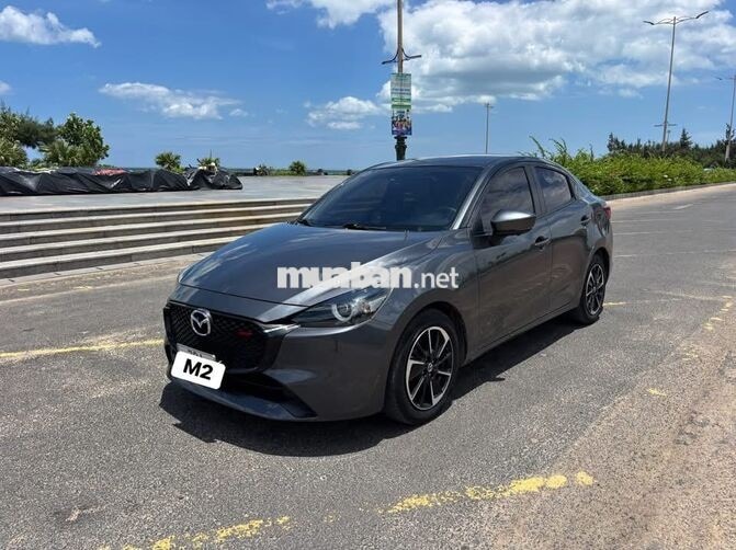 Mazda Mazda 2 Luxury 2024 Xám 37000 km