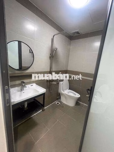 CHO THUÊ VP MẶT PHỐ THIÊN HIỀN - KD SẦM UẤT -1 PHÚT RA BẾN XE MỸ ĐÌNH