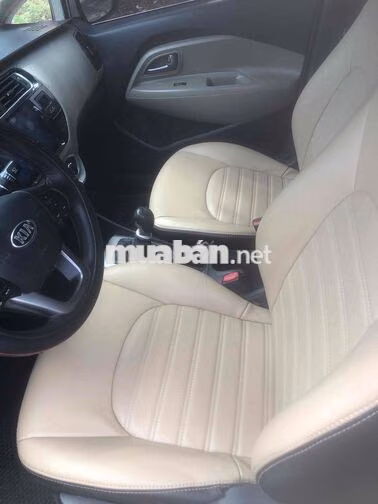Kia Rio 2016 Trắng Số sàn 106.110 km