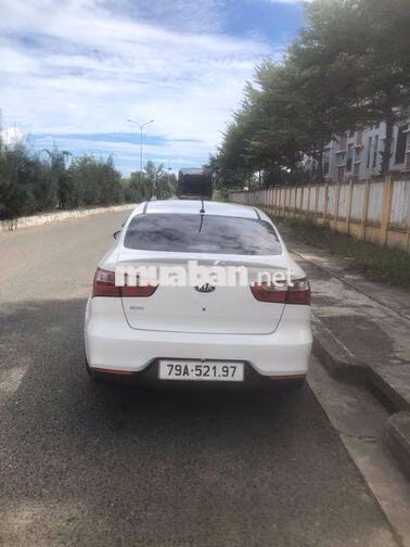 Kia Rio 2016 Trắng Số sàn 106.110 km