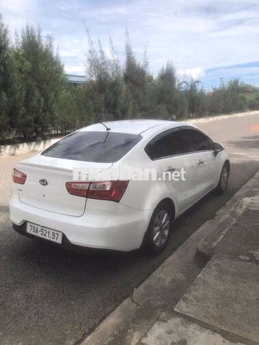 Kia Rio 2016 Trắng Số sàn 106.110 km