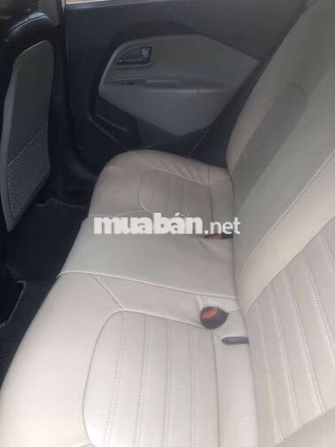 Kia Rio 2016 Trắng Số sàn 106.110 km