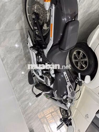 Harley-Davidson Fat Boy 114 Đen 3.600 km