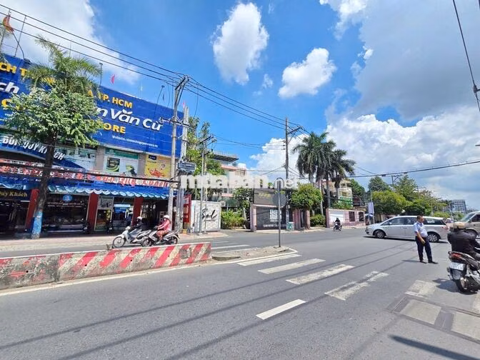 Cho thuê mặt bằng kinh doanh đường huynh tấn phát .ngay cầu phú mỹ Q7