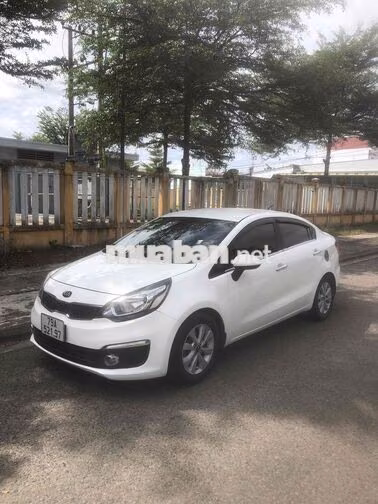 Kia Rio 2016 Trắng Số sàn 106.110 km