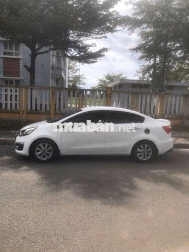 Kia Rio 2016 Trắng Số sàn 106.110 km
