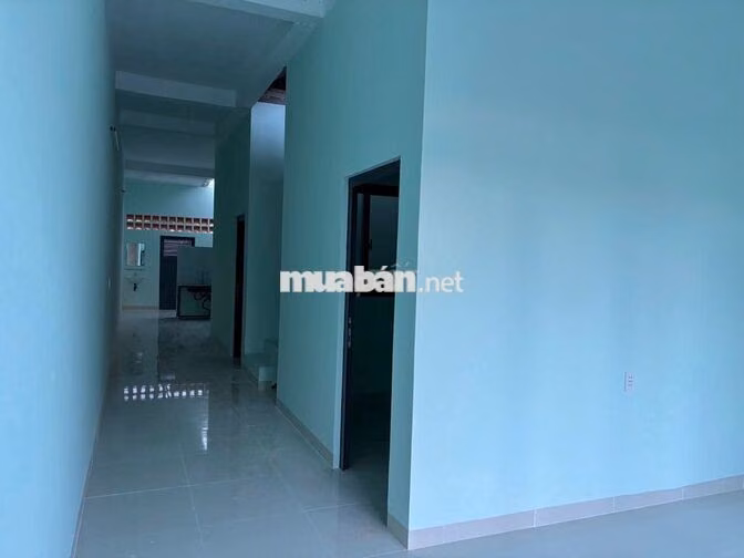Cho Thuê lâu dài nhà mới (5*25, 2PN, 1PK, 1PB, 1WC, sân oto). Giá 4tr