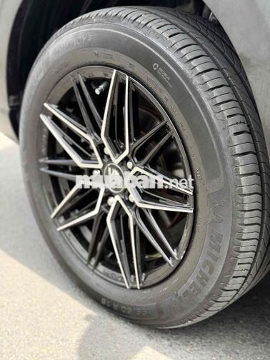 Suzuki XL7 2022 Trắng odo 7v full hãng 1 chủ