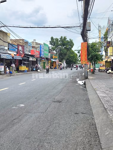 Bán nhà mặt tiền Phan Văn Trị P11 Bình Thạnh 6x23m 3 tầng chỉ 25 tỷ.