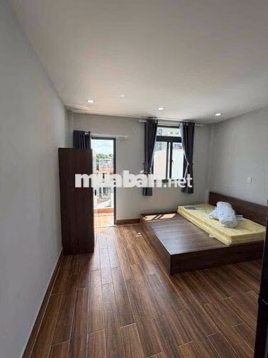 STUDIO BAN CÔNG FULL NỘI THẤT CÓ MÁY GIẶT RIÊNG GẦN ĐẦM SEN